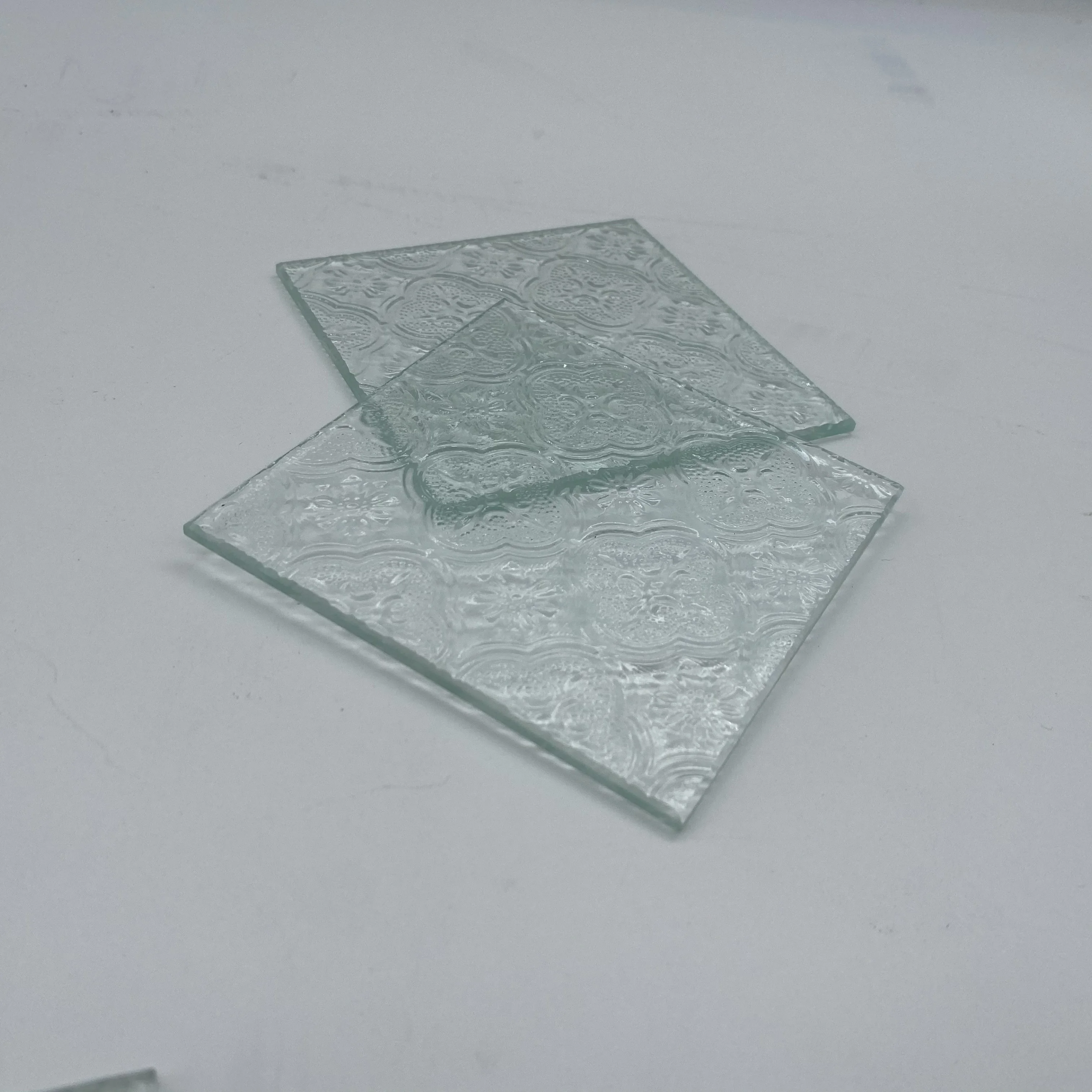5mm 6mm 8mm 10mm 12mm Customized design Figure Glass Tempered Pattern Glass Begonia embossed glass