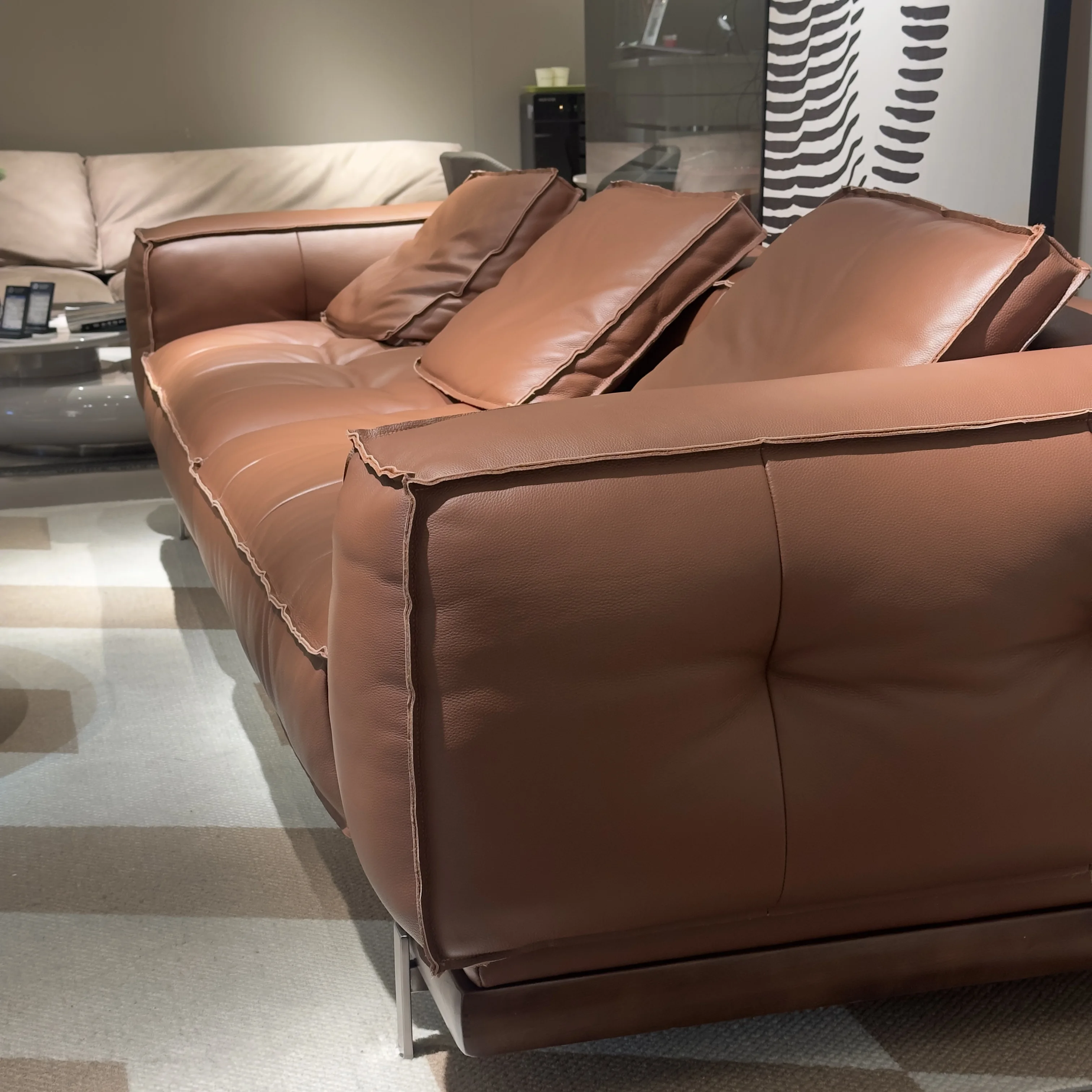 Foshan Factory Modern Luxury 100% Genuine Leather Couch Sofa Set for Home & Villa for Living Room Interiors