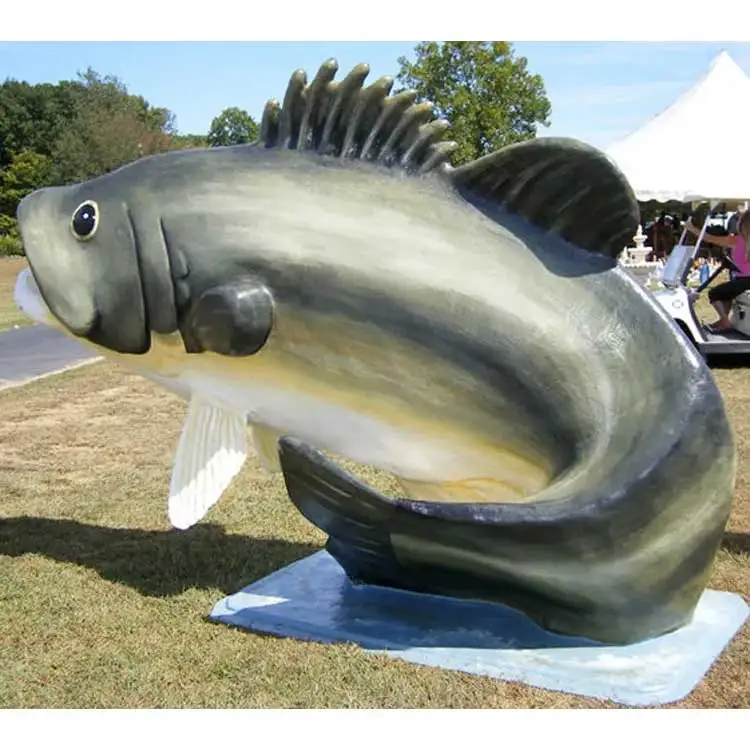 Factory Wholesale Party Hand Made Life Size Animals Fiberglass Fish Sculpture for Garden Decoration