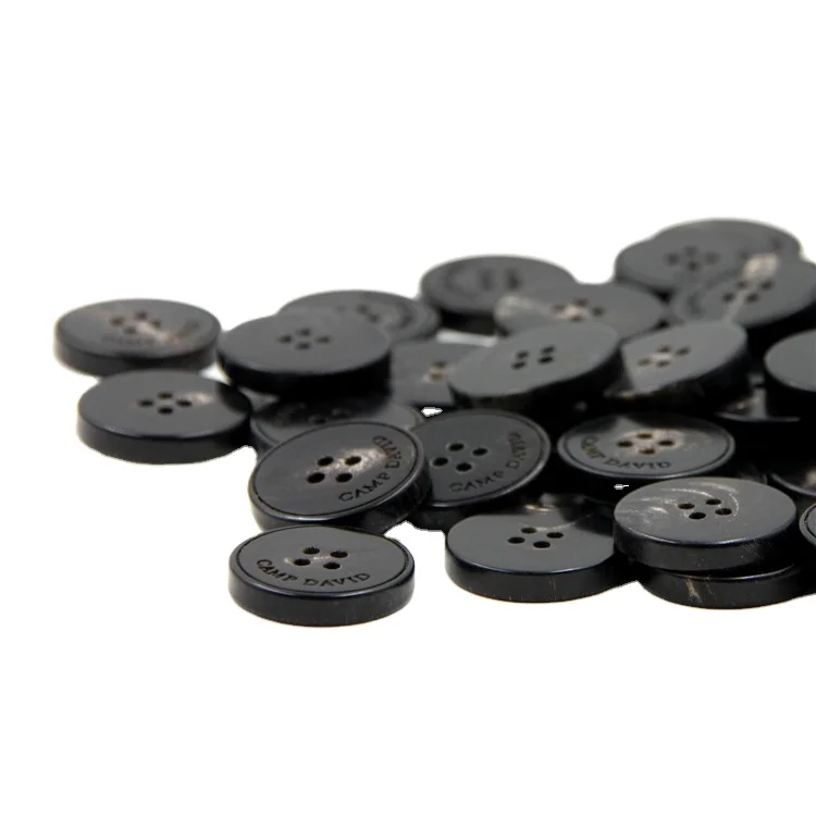 custom Guaranteed Quality Proper Price Wholesale 4-holes shirt buttons Natural Sewing Real Jacket horn button