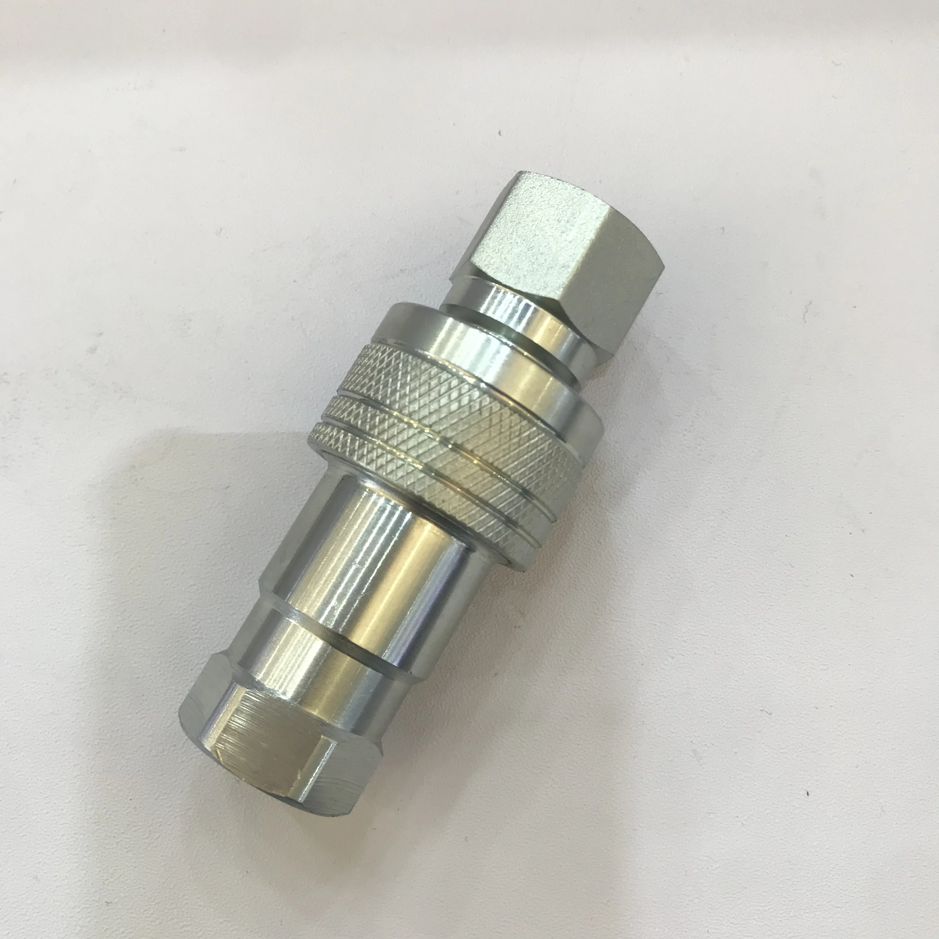 ISO 7421A Series carbon steel hydraulic quick coupling