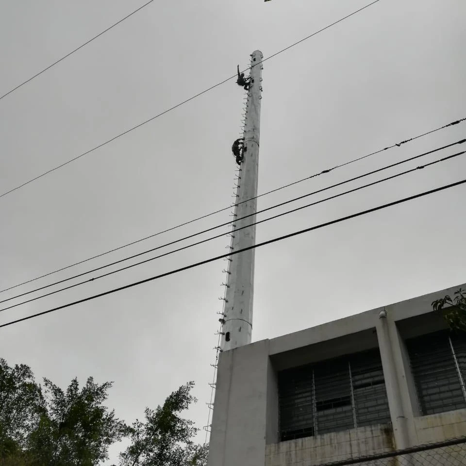 Factory Galvanized Steel Monopole Microwave Antenna Radio Tower