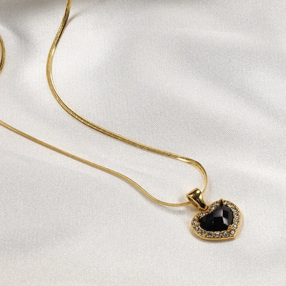 new personality CNC stones stainless steel love necklace