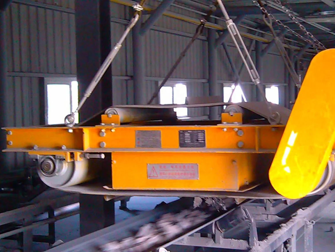 Rcyd (C) Permanent Magnet Self Cleaning Iron Remover for Cement Separation