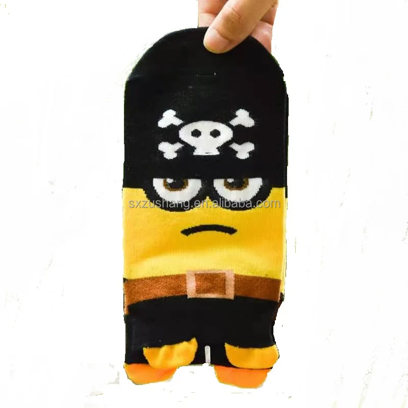 2021 New stocking hot sale high quality 100% couple cotton cartoon women girl designer socks