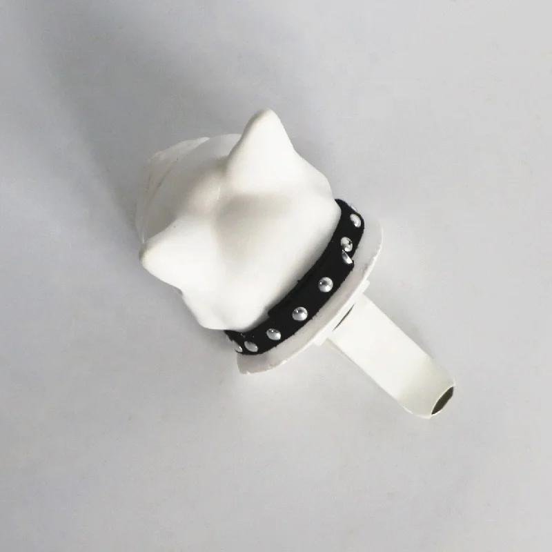 Factory Wholesale Fragrance Perfume Accessory Cute Ceramic Dog Shaped Ceramic Car Air Conditioner Vent Clip Air Freshener