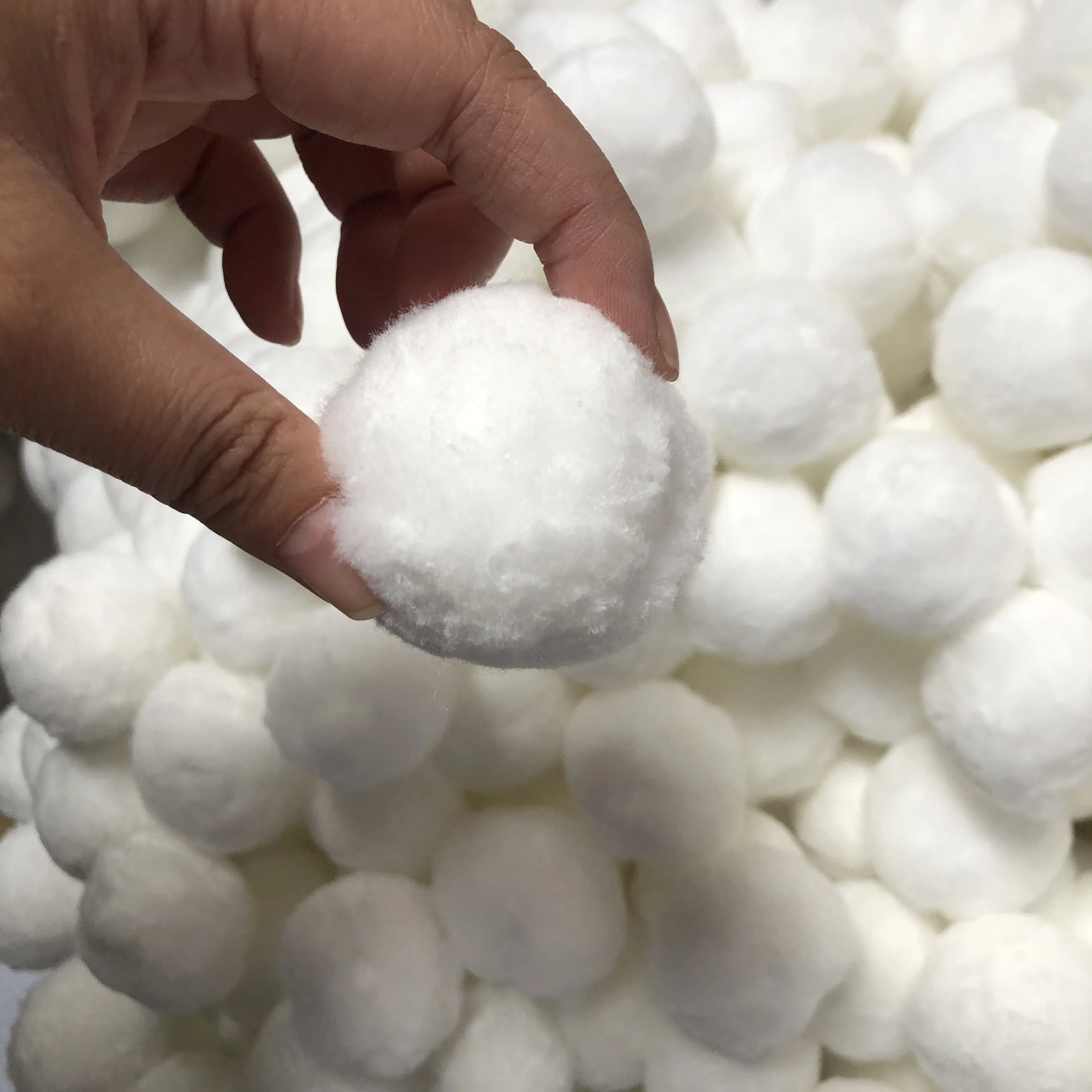 
50-60mm Swimming Pool Fiber Ball Filtering Media Filter Balls 