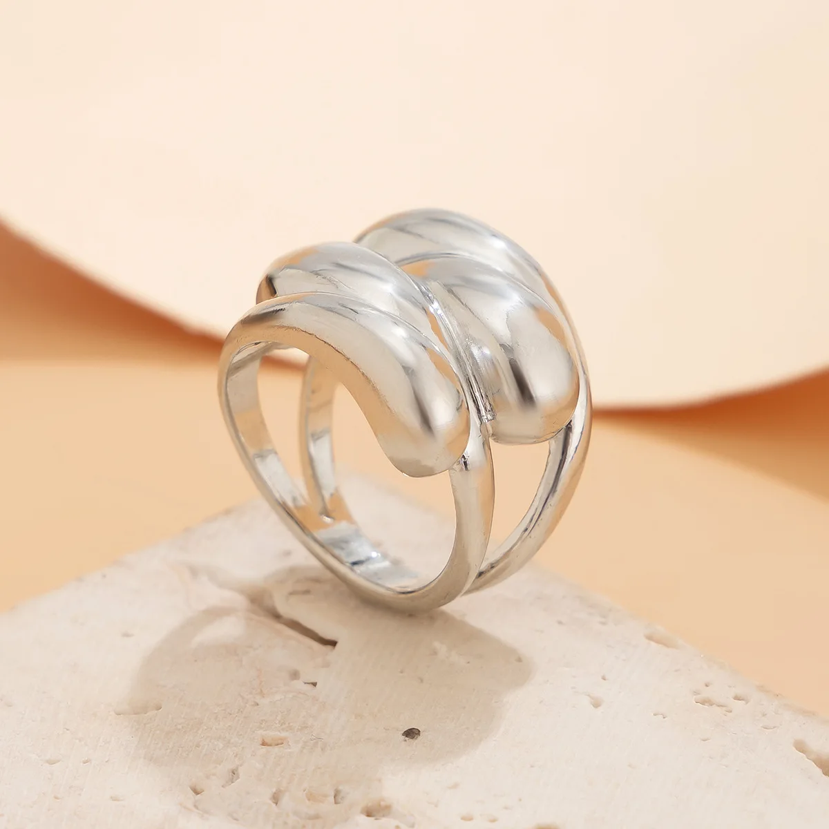 New Fashion Geometric Metal Necklace Bracelet With Cool And Exaggerated Design Advanced Necklace Bracelet Ring Sets For Women