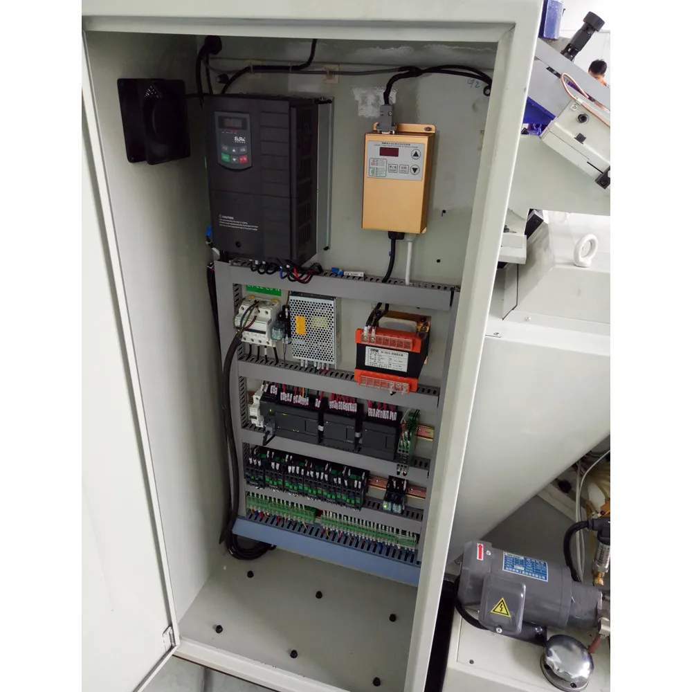 Self-drilling screw point/end/tip forming machine, self-drilling screw