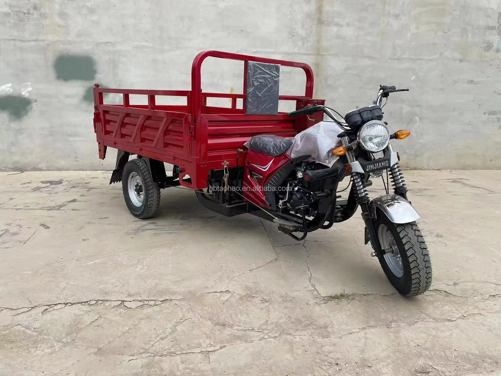 hot selling motorcycle motorized tricycle 150cc 200cc 250CC engine gasoline cargo tricycle petrol tricycle