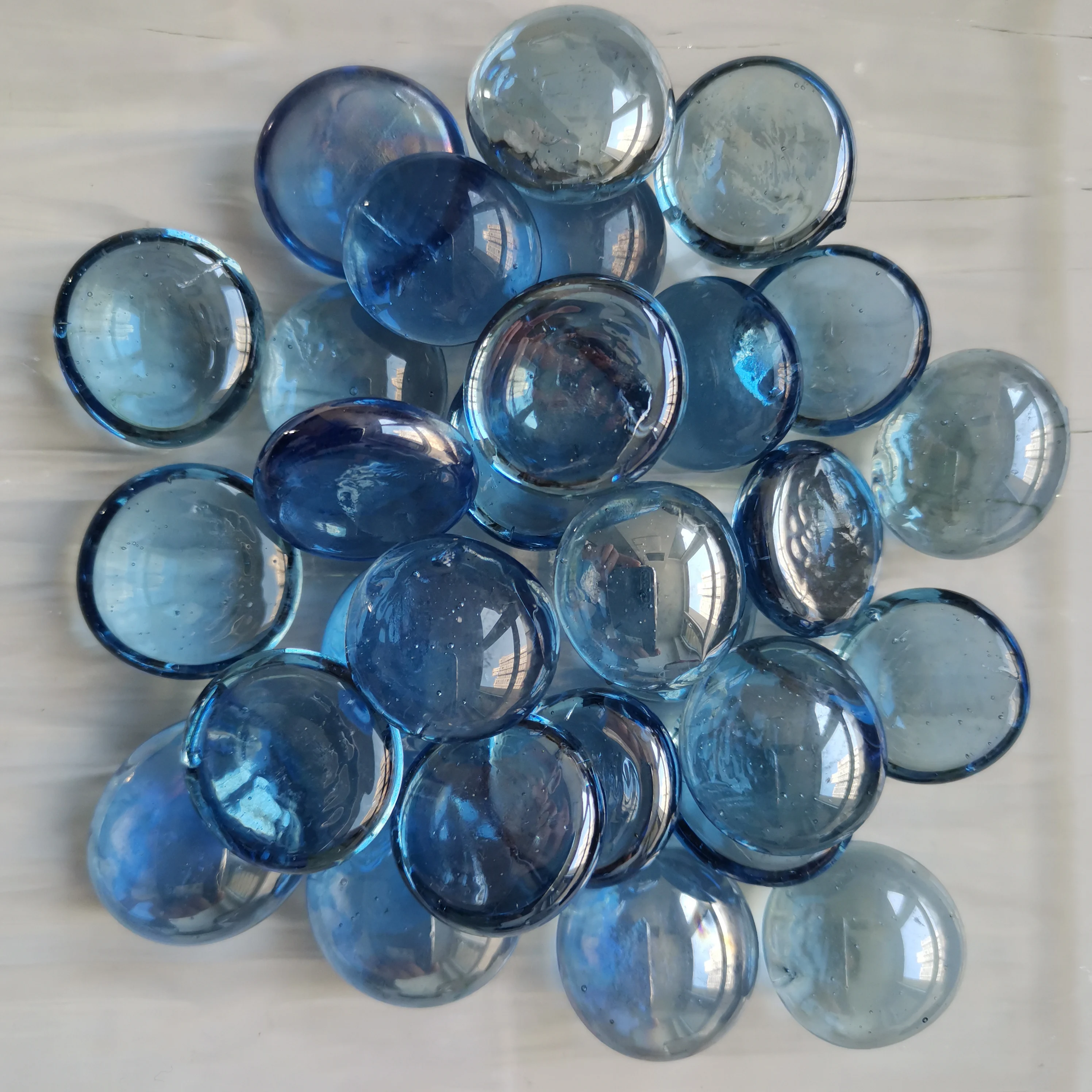 28-32mm Decorative flat glass beads