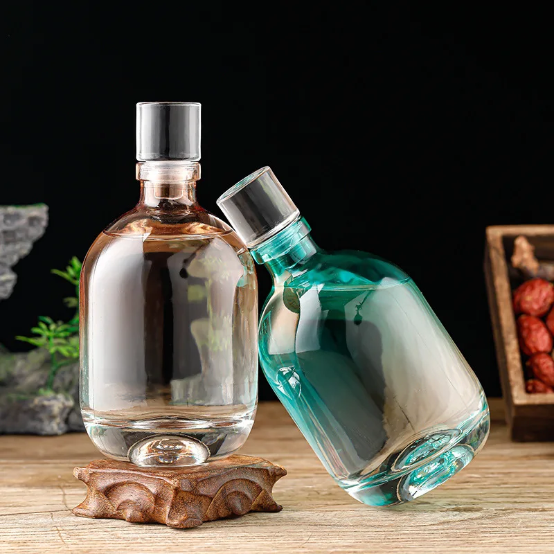 Round Lovely 100ml 250ml 500ml 1000ml Ice Wine Alcohol glass whisky bottle with stopper color can be customized