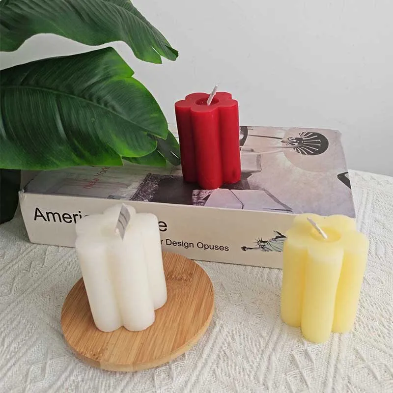 Wholesale Custom Nordic Premium Ins Style Original Geometry Decorative Handmade   Pillar Flower Candle Gifts