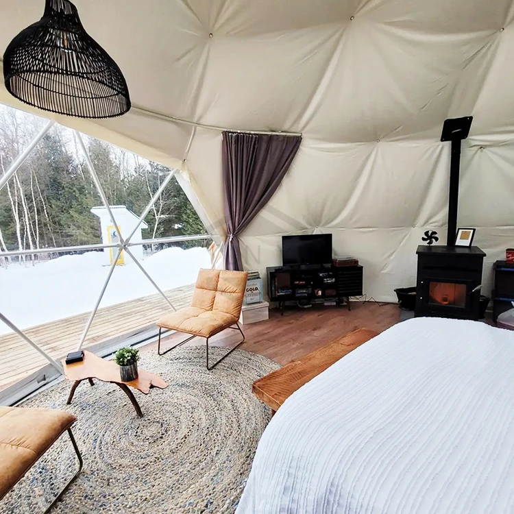 Poland Snow Proof 20ft Igloo Ball Tent Winter Luxury Glamping Geodesic Dome House With Insulation