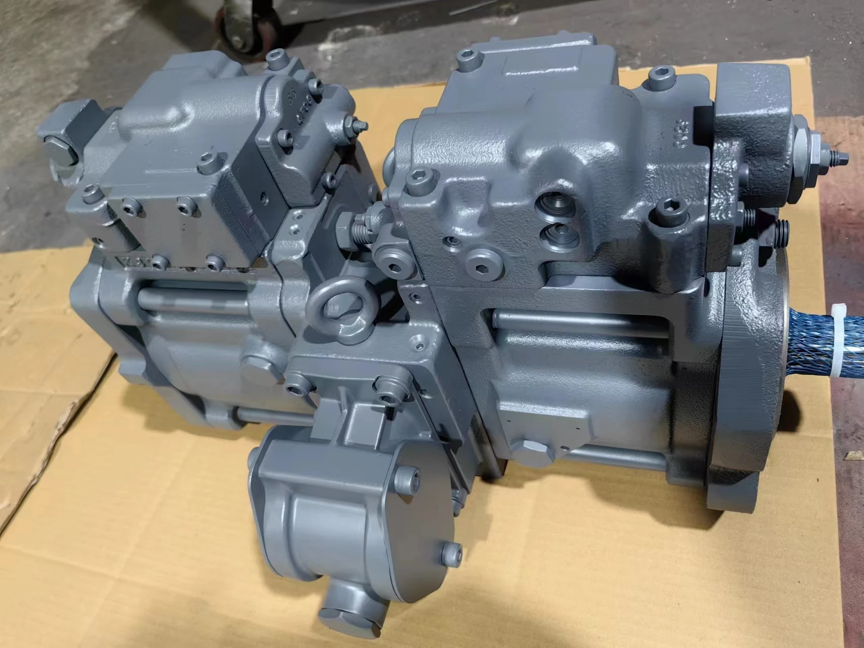 Kawasaki Hydraulic Pump K5V80DTP1A7R-5L09 Piston Pump K5V80 K5V112 K5V140 K5V160 K5V180 K5V200 K5V280