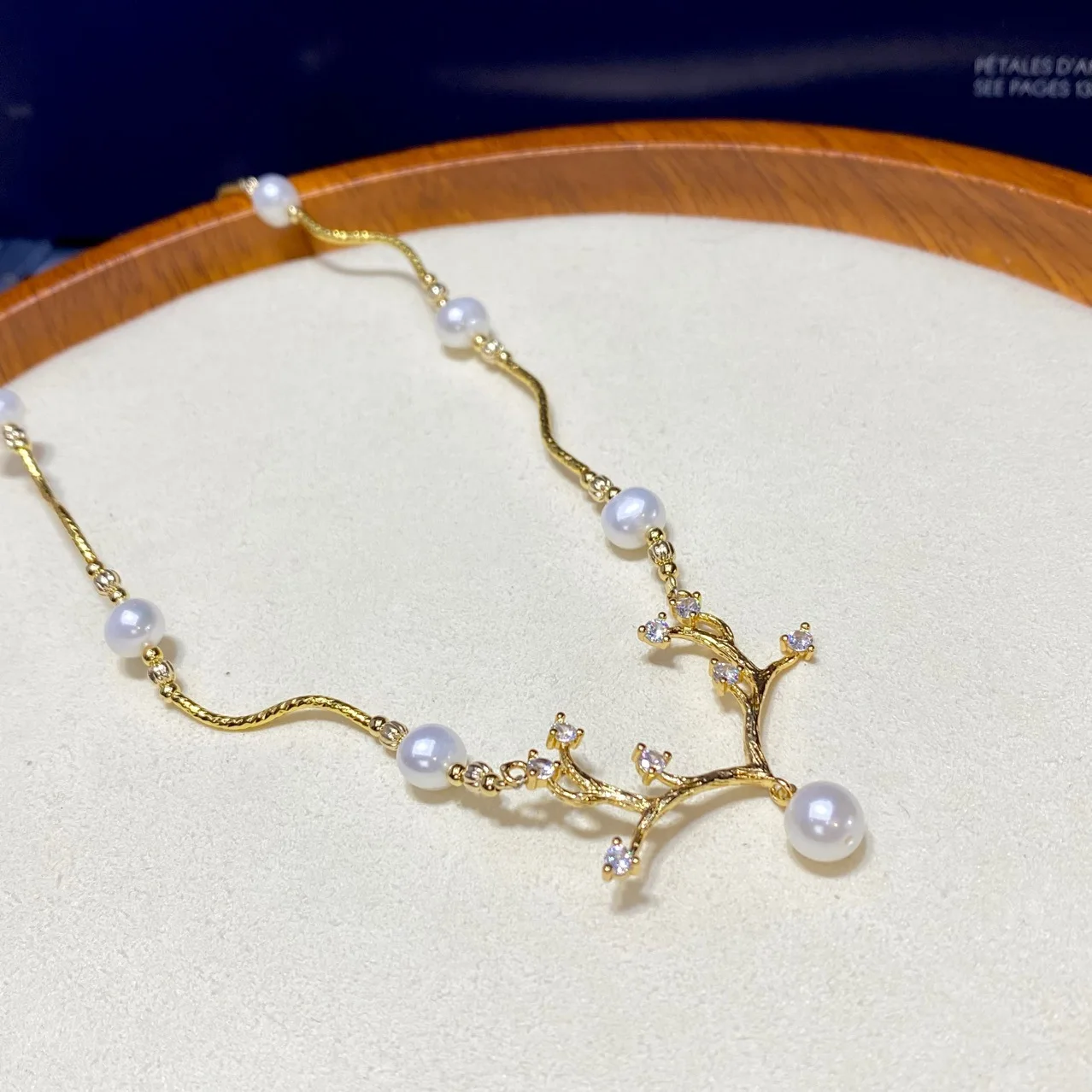 18K Gold Plated Handmade Perfect Natural Freshwater Pearl Bead Necklace Branch Shape Round Pearl Necklace for Women