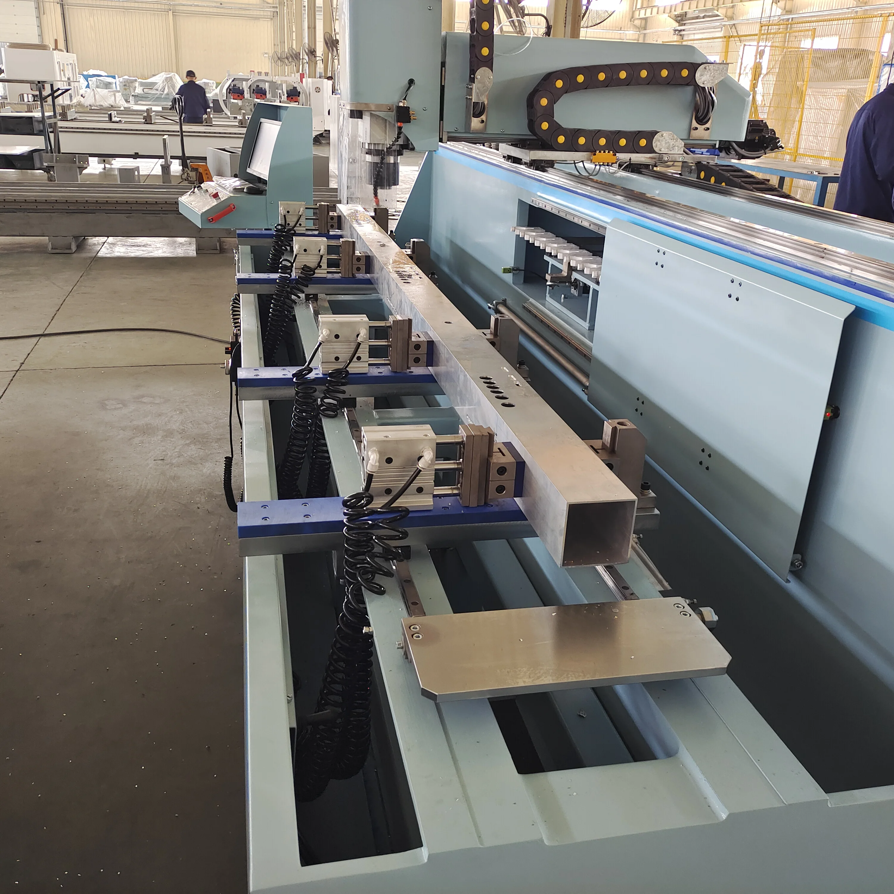 3000mm  Automatic tool change 3 Axis Aluminium Profile CNC Milling Machining Centre, Window Door Curtain Wall Machinery