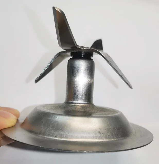 Stainless steel blender blade with rubber  drive wheel and gasket corrosion antioxidant