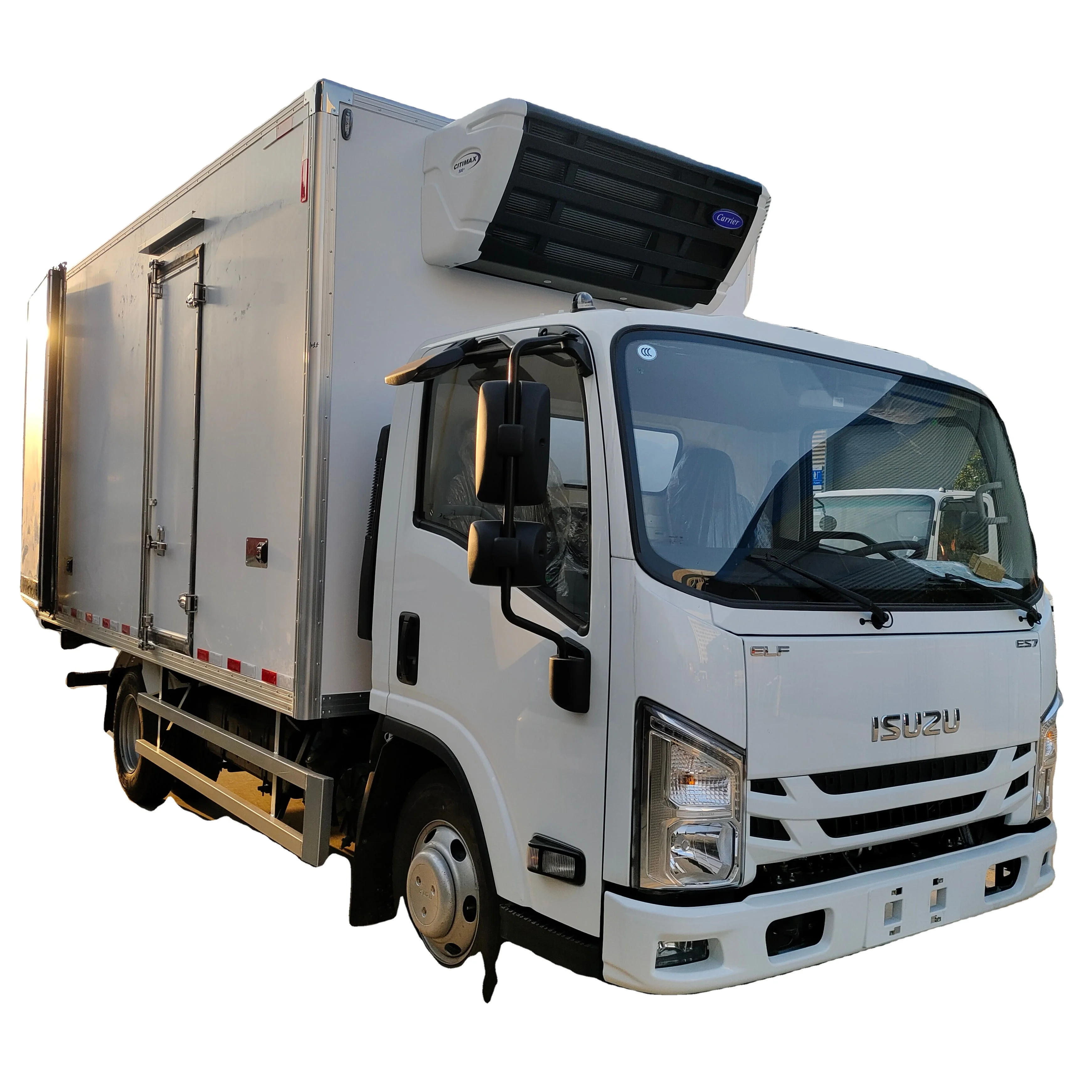 ISUZU Eure2/3/4 4x2 152hp Frozen Food Light Van Cargo Isuzu Refrigeration Truck