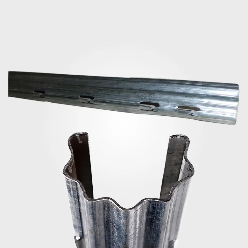 Vineyard post for grapes