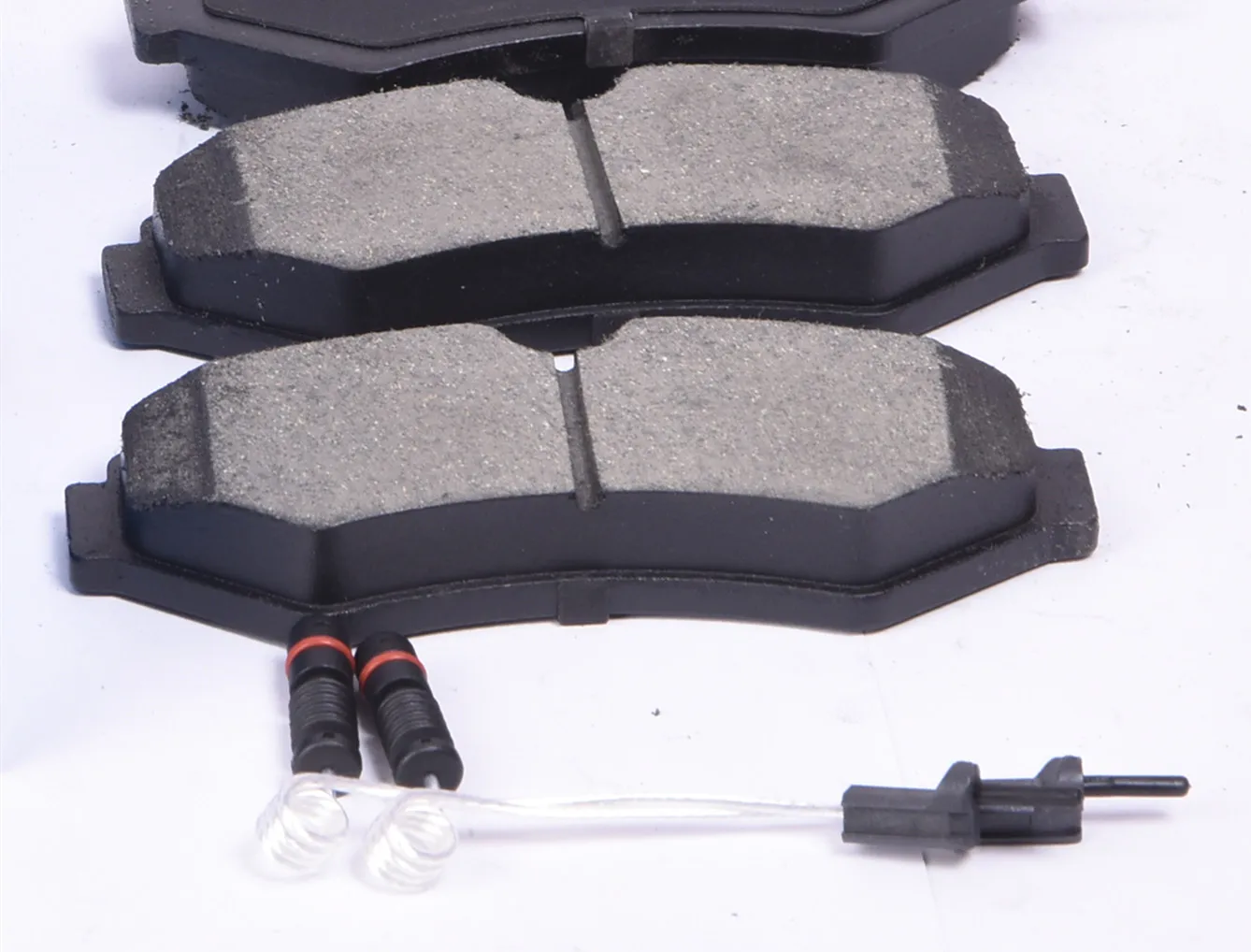 High quality Passenger Car Auto Brake Parts 04491-87613 Front for Toyota Brake Pads