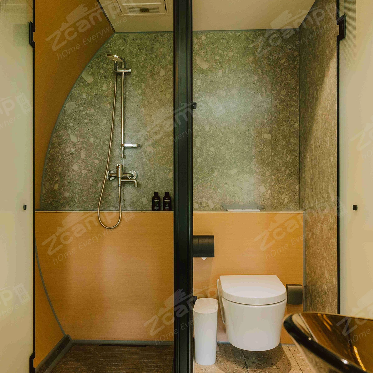 Zcamp Mobile Ready Made Steel Design Modular China Portable Flat Pack Price Prefabricated Homes Luxury Living Capsule House