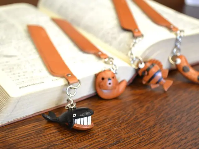 Boutique personalized cute wholesale custom made flat leather bookmarks