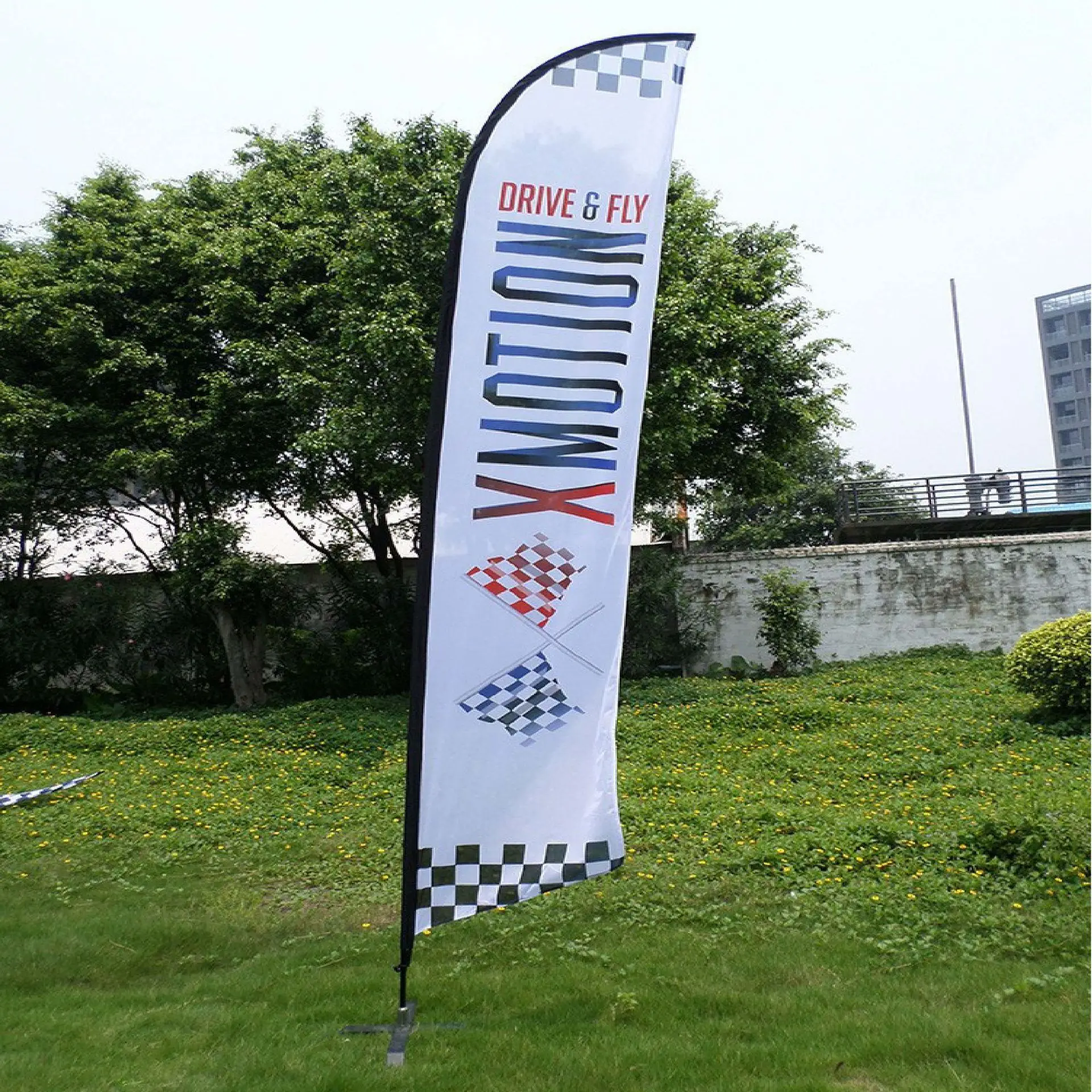 Advertising Huge Beach Flags With Logo Custom Print Pole Stand