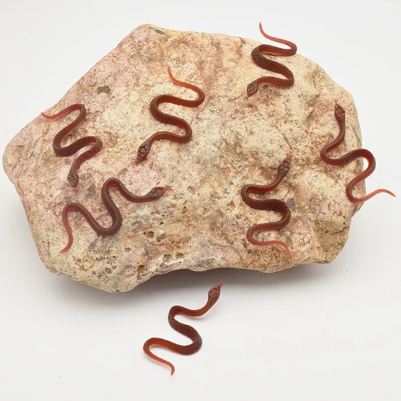 Lifelike Model Simulation Fake Rubber Scorpion Mouse Cock Cockroach Roach Bug Roaches Toy Prank Funny Trick Joke Toys