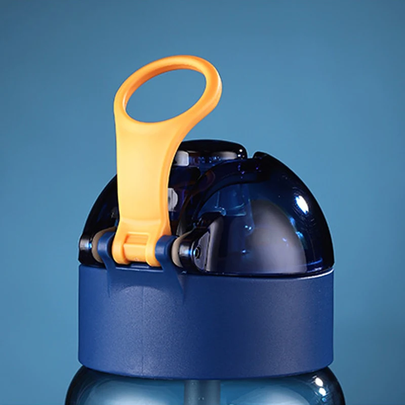 Wholesale Travel Promotional Reusable 23 oz 25oz Water Bottle Label Gym Plastic Water Bottle