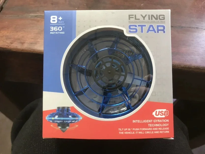 Juguetes Voladores Led Finger Fidget Drone Hand Control Spinning Top Mini Rotate Dron Tricked-out Gyro Ufo Spinner Flying Toy