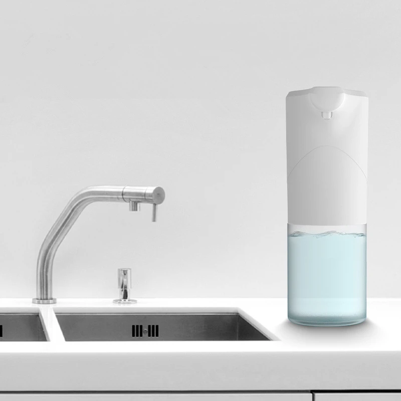 Factory wholesale low price moq usb rechargerable contactless automatic hand soap dispenser for home hotel