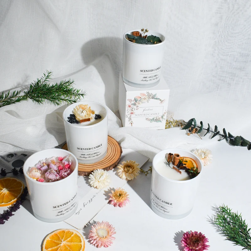 Custom Logo Wholesale Christmas Gift Natural Exquisite Luxury Dried Flower Scented Candle For Hotel And Apartment
