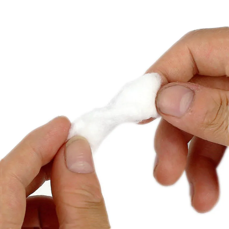 factory sterilized 50g medical absorbent cotton balls