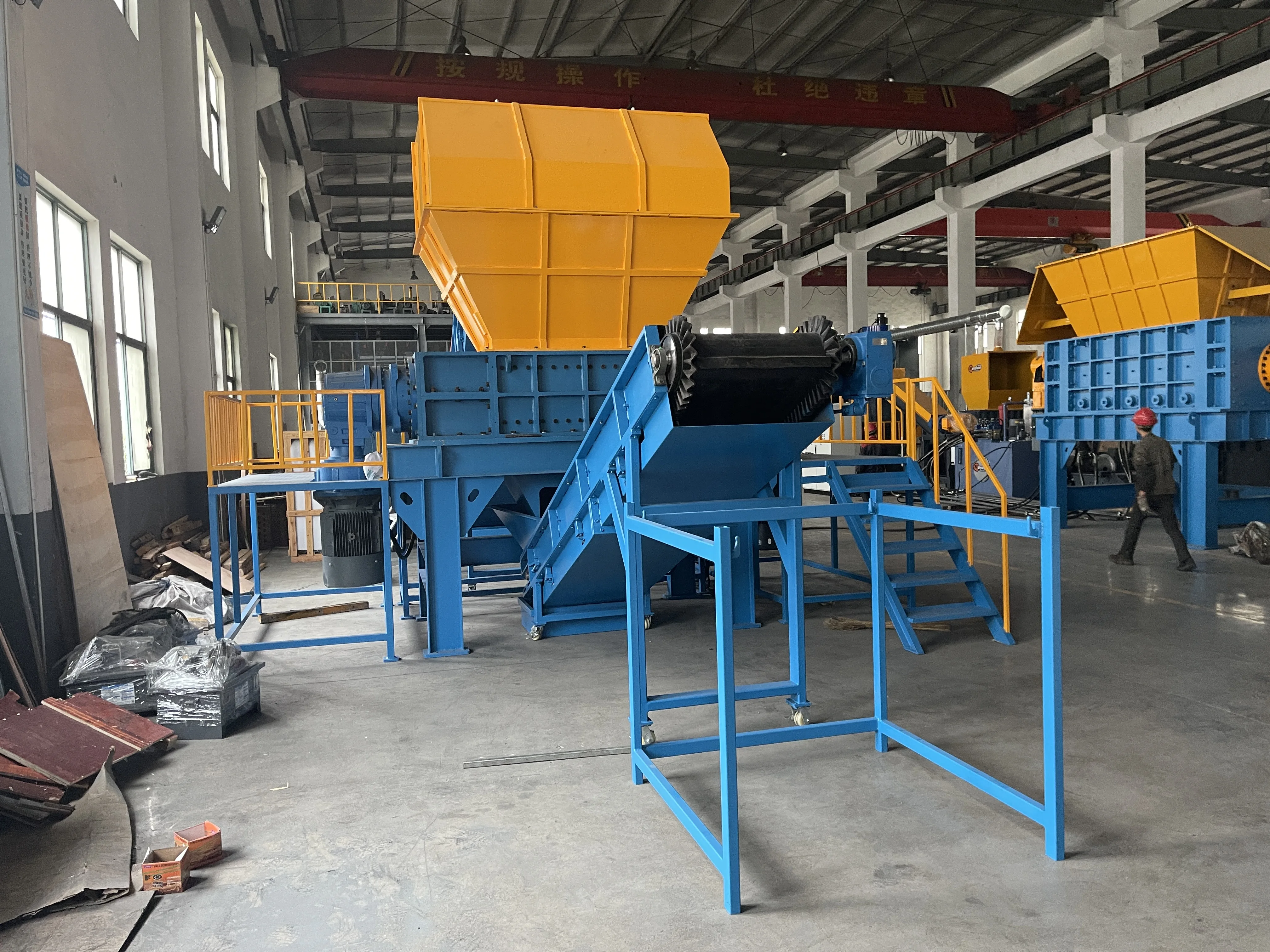 Industrial Small Paper Plastic Shredder/Glass Garbage Shreddng Machine/Waste Beer Bottle Crushing Recycling Equipment