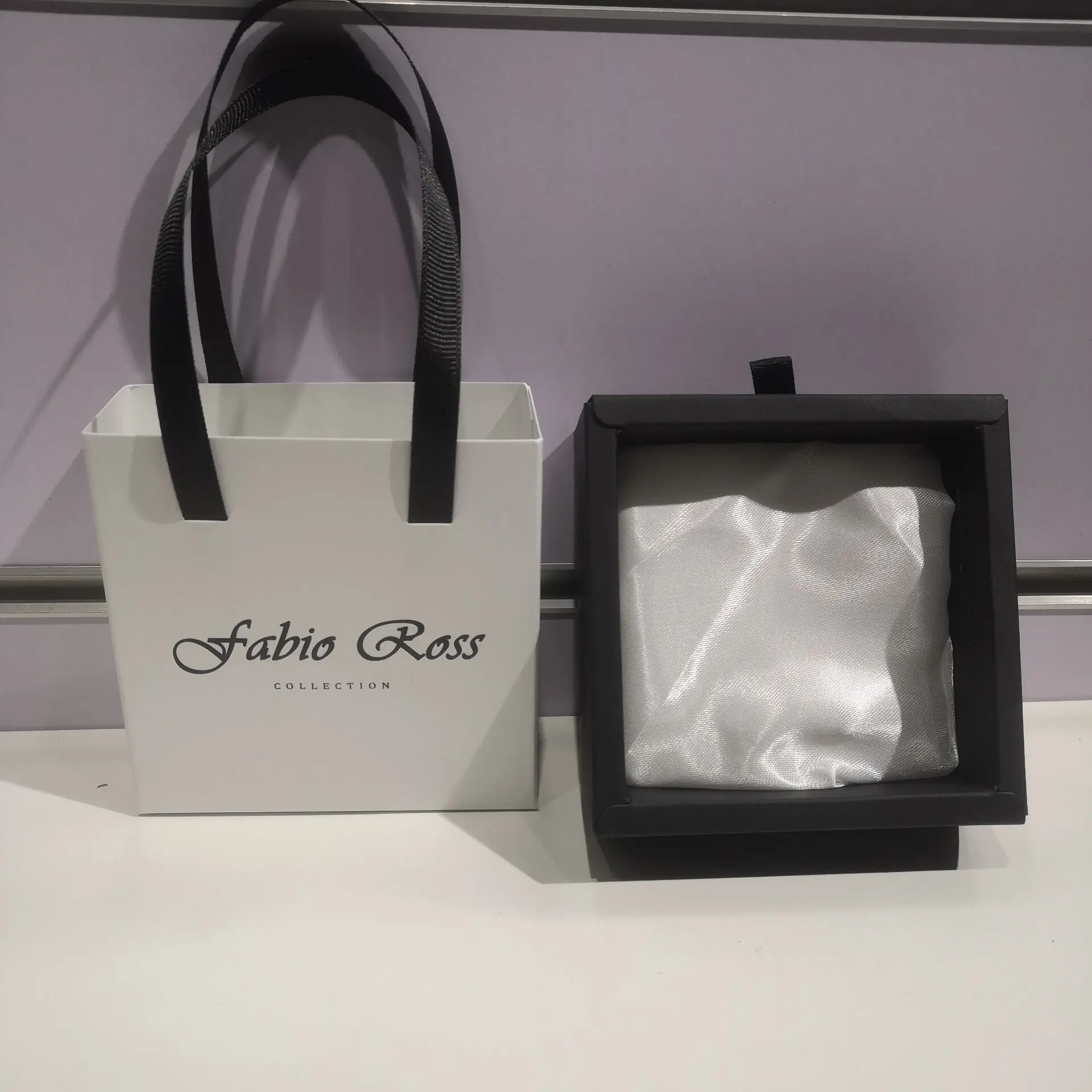 Wholesale High-end Foldable Earring Drawer Paper Box with Company Logo for Ring Necklace Bracelet Jewelry Packaging