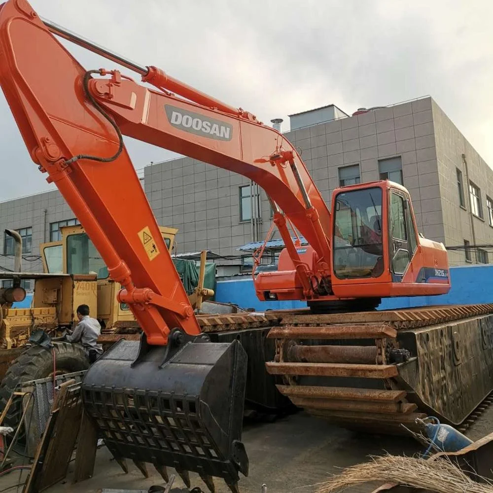 Used Doosan DH215lc-7 21Ton amphibious Excavator/ SECOND HAND Boat digger