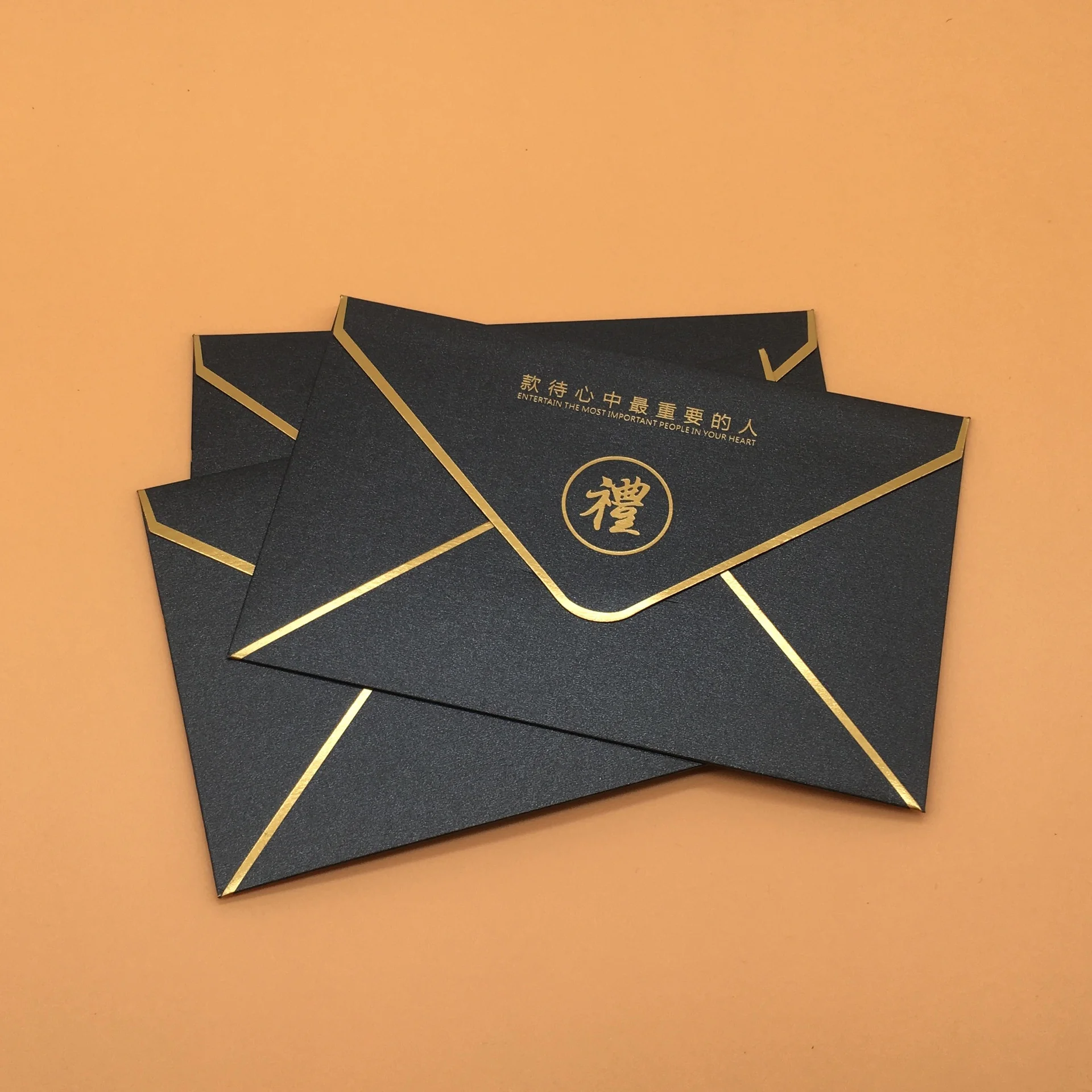Company envelope matte black paper logo hot foil A6 size customized size printed card holder
