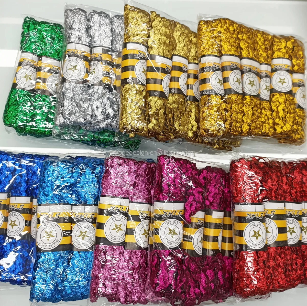 Накладка с волнистой бахромой 15 лет