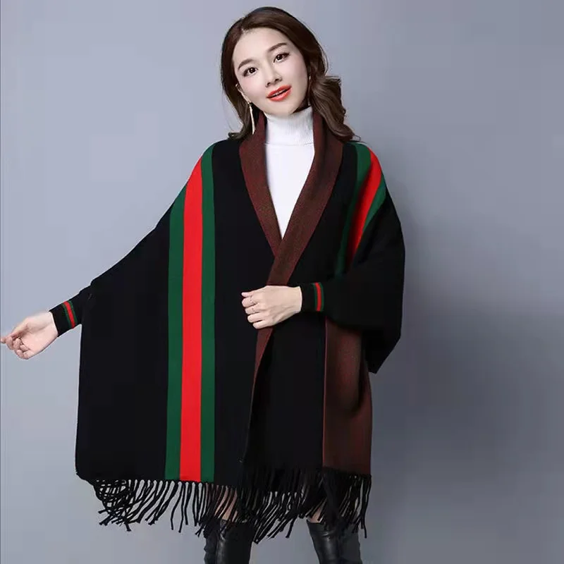 Wholesale autumn 2021 New Arrival Turn Down Neck Women Knitted Poncho Sweater Patterns Shawl Crochet Poncho For Women Sweater