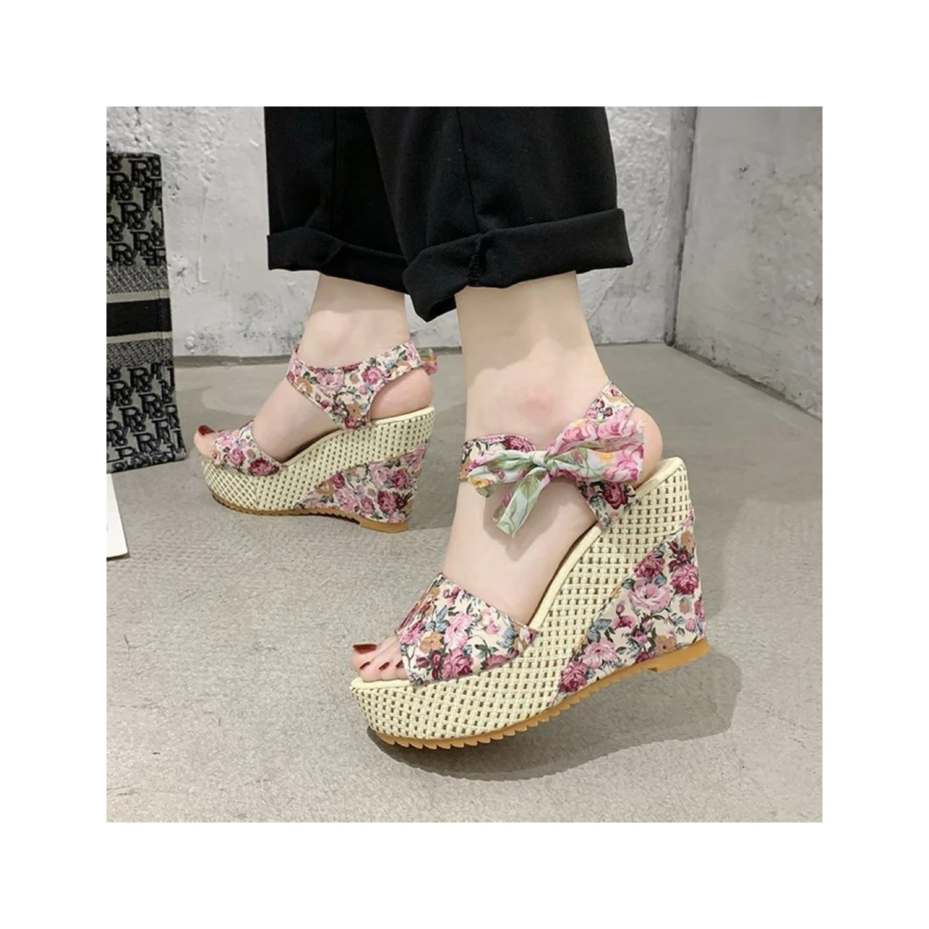 New Design Party Sandal For Women  High Heel Sandals Fashion Ankle Strap Open Toe Ladies Shoes