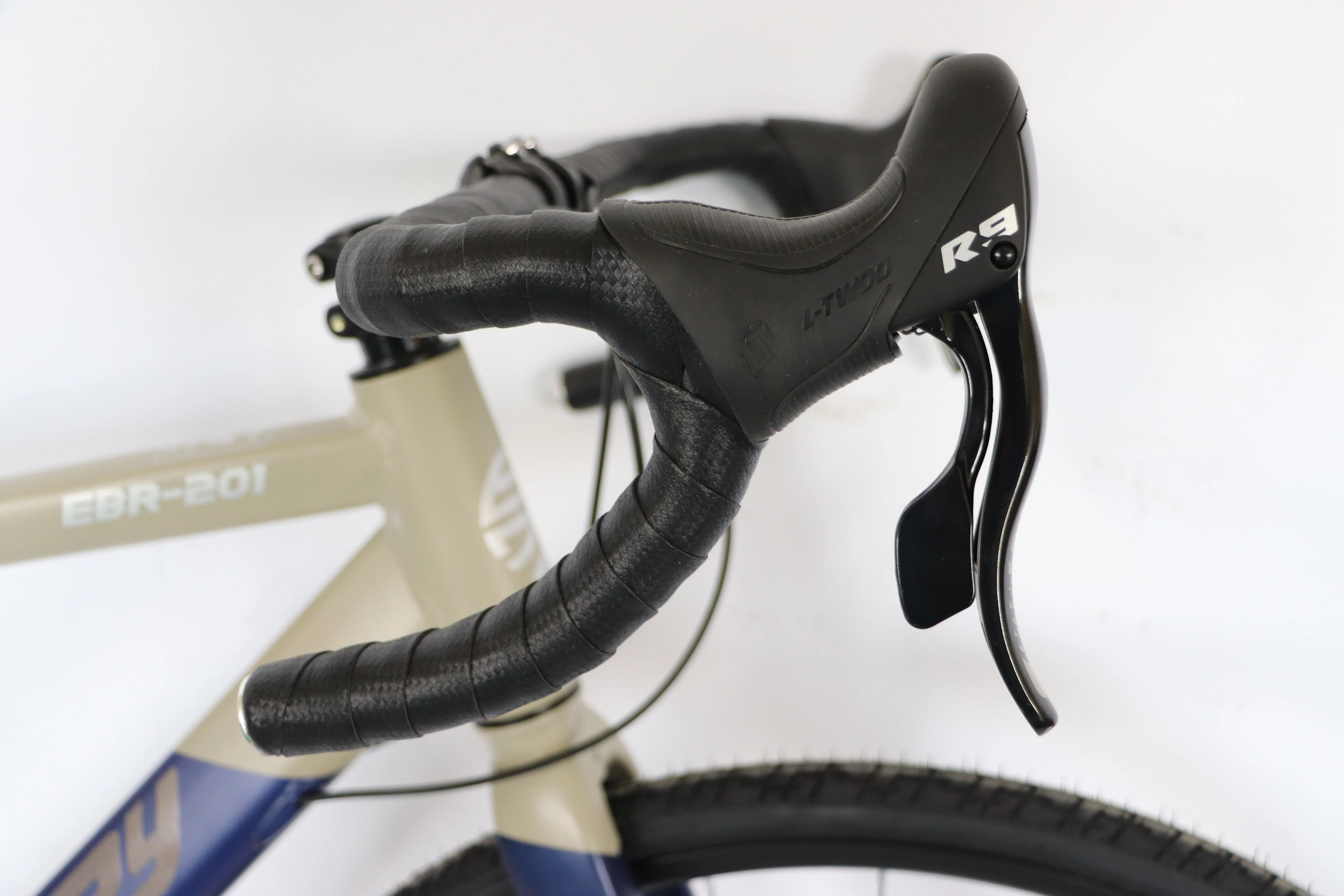 High quality Wholesale  11  speed mountain bike bicycle 700c road bikes cycle for man on sale