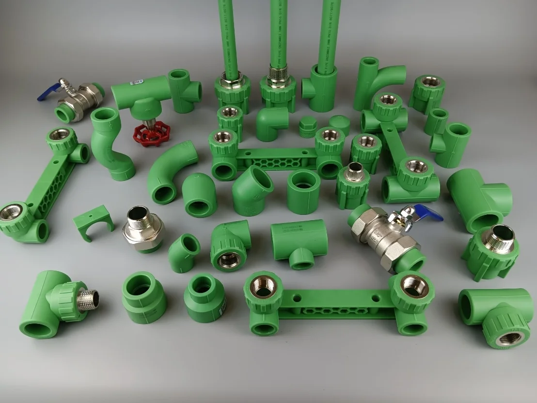 DESO Ppr Reducing Tee Standard Ppr Pipe Connector Heat Resistant Tee For High Temperature Oil Pipelines