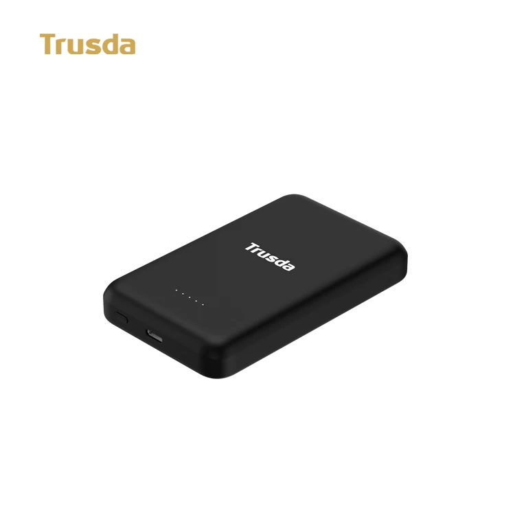 
TRUSDA RC1.10W Unique Magnetic Power Bank 5000 mAh With Wireless Quick Charge 10W Or PD 20W Via Type C Port For Phones 
