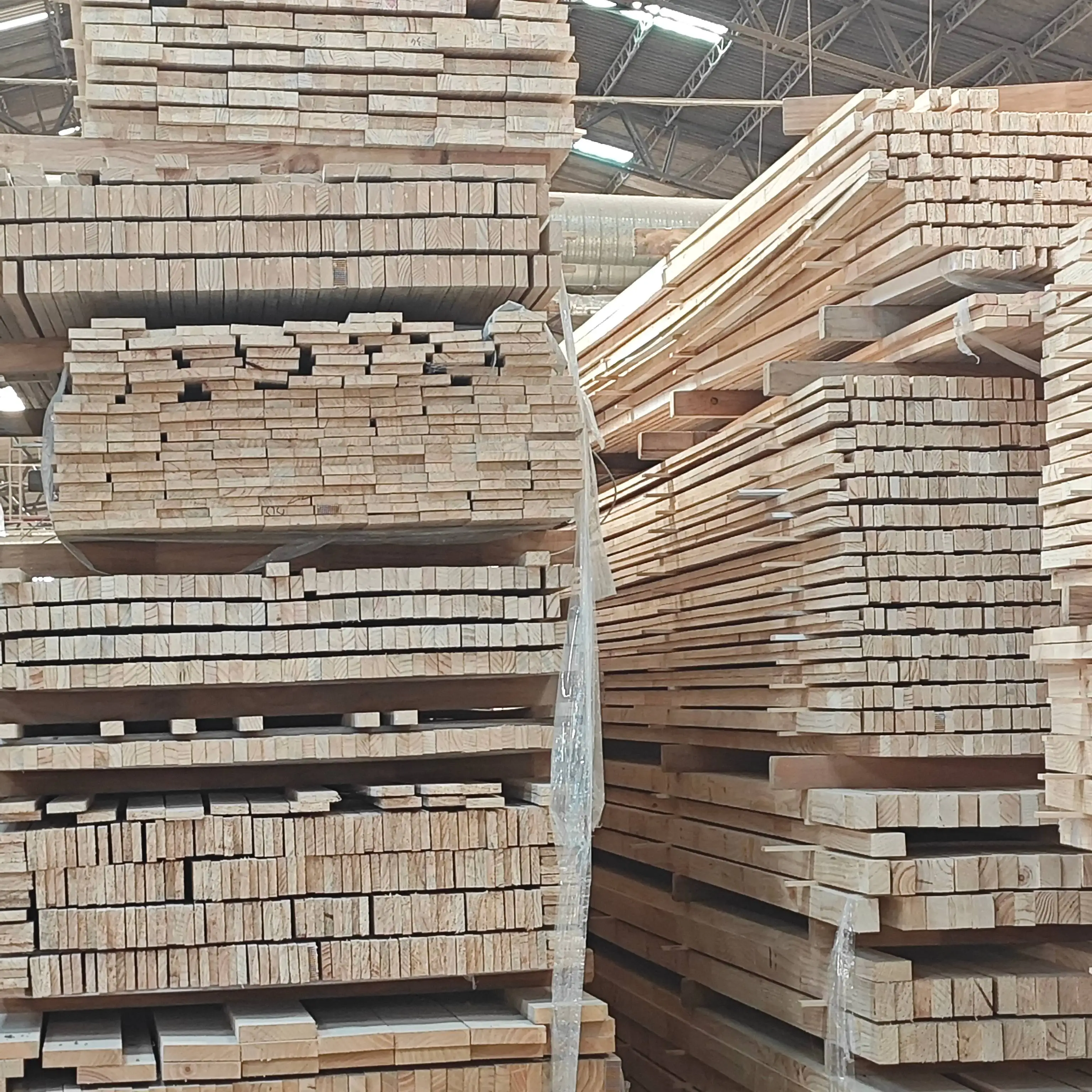 wholesale White Wood Exterior Door Frame Wood Mouldings interior door jamb exterior door jamb molding