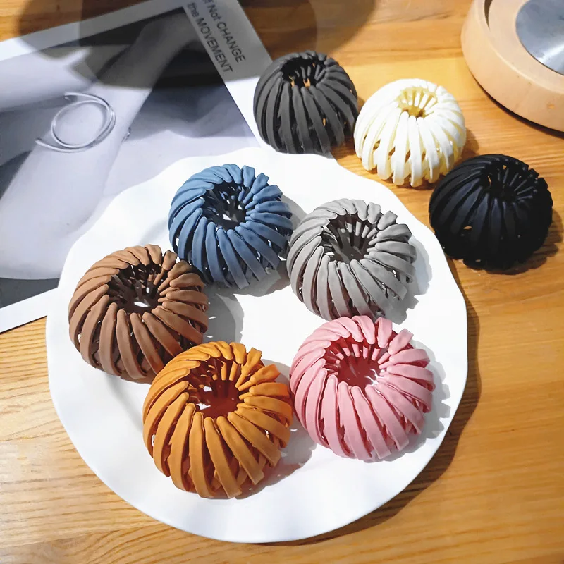 High quality high grade popular matte pink green stretch hair clip with claw