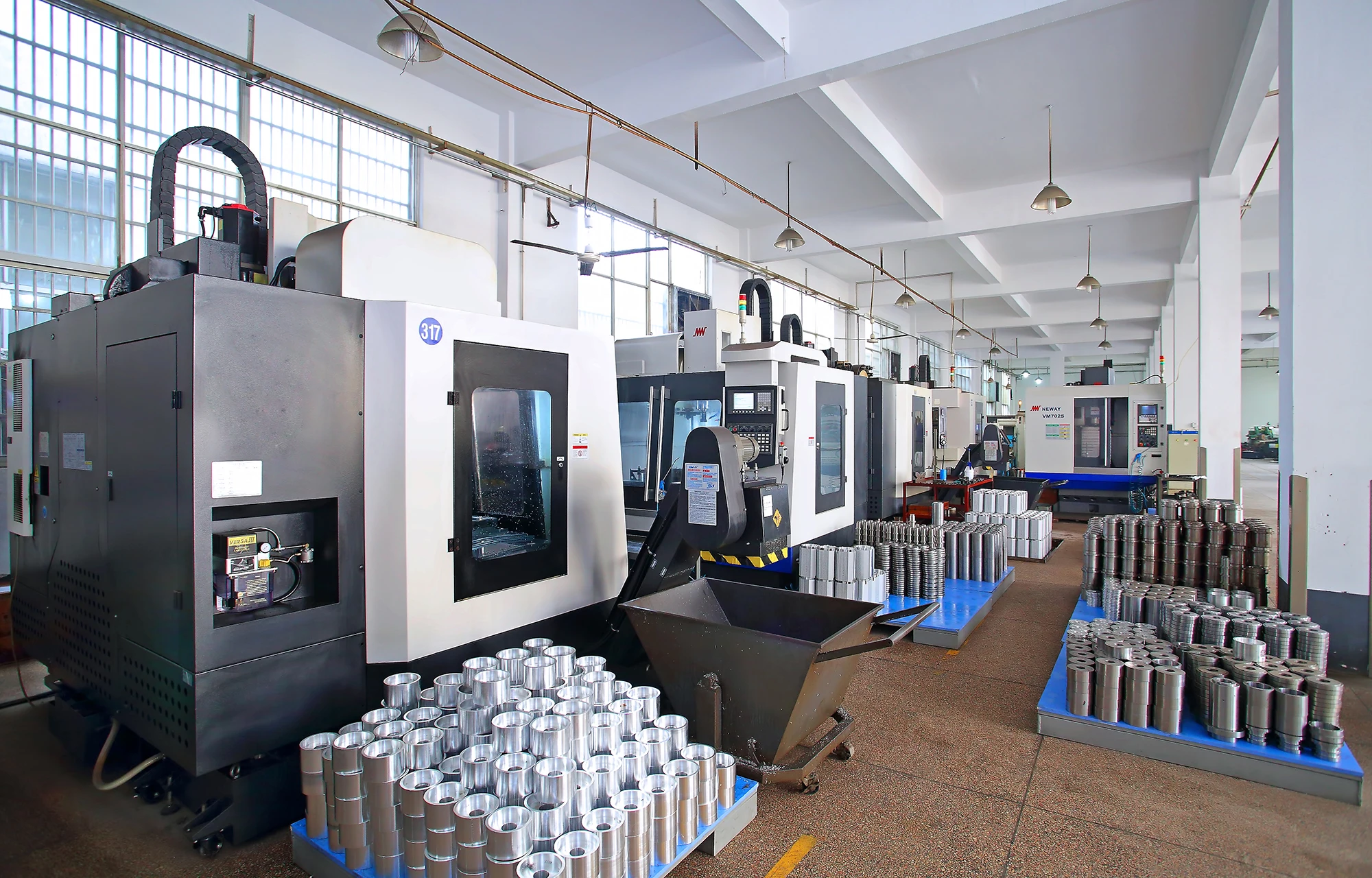 HQD GDK105 3.5 ER20 105mm 3.5Kw 12.1A 21000rpm 220V 12kg cnc Water Cooled permanent power Spindle 3.5 kw