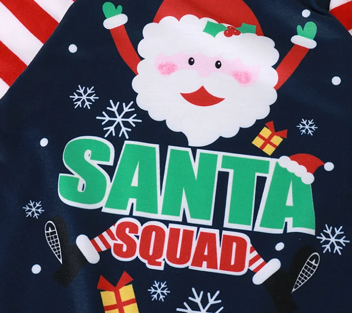 2021 wholesale drop shipping lovely Santa printed family  matching christmas  pajamas sets   family Christmas clothing