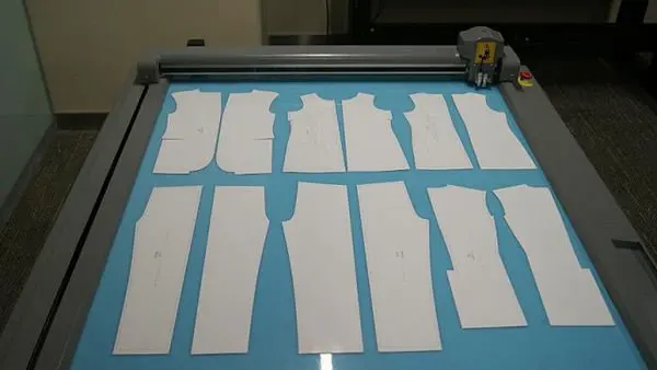 Apparel Flatbed Cutting Plotter