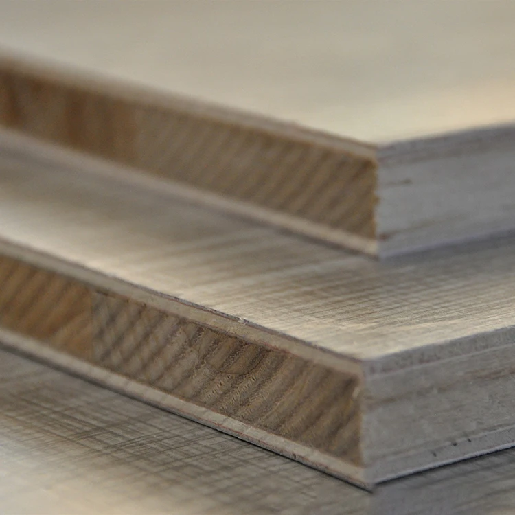 Waterproof Poplar Veneer Laminated Block Board Plywood for Door